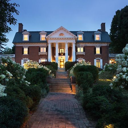 Mercersburg Inn Bagian luar foto