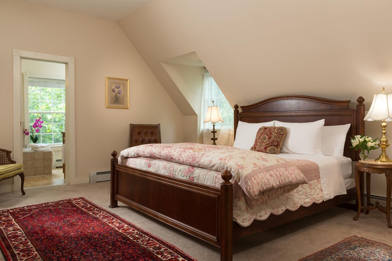 Mercersburg Inn Bagian luar foto